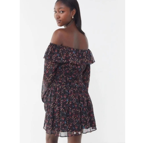 Urban Outfitters Floral Off The Shoulder Mini Dress With Sheer Long Sleeves - Picture 2 of 6